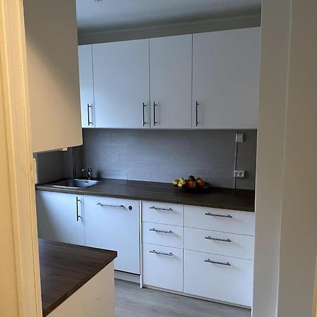 Lovely 2 Bedroom Apartmen With Free Parking Bergen Extérieur photo